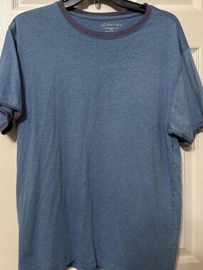 St. John’s Bay 100% cotton tshirt with purple border